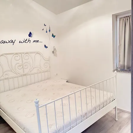 Blue Morning Apartments, - By Ta Leut Agency *